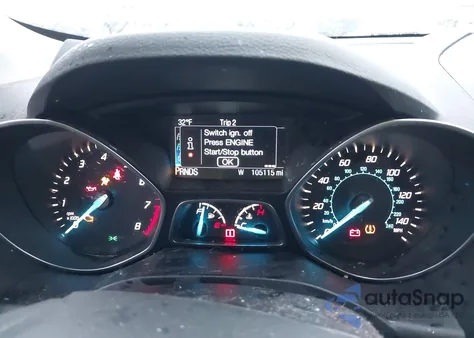 2015 Ford Escape Titanium z USA, uszkodzony, nr VIN 1FMCU0J93FUA94497